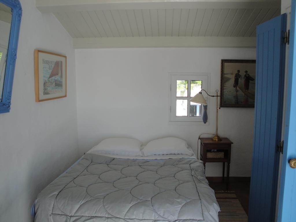 Le Buzet Bleu Bed & Breakfast Noirmoutier-en-l'Ile Eksteriør billede